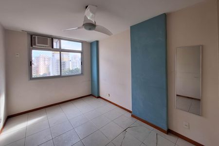 Apartamento à venda com 115m², 3 quartos e 2 vagasSuíte 1