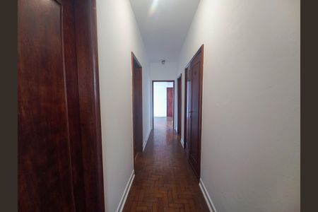 Corredor de apartamento para alugar com 2 quartos, 120m² em República, São Paulo
