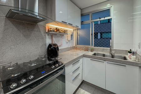 Apartamento à venda com 98m², 3 quartos e 2 vagas