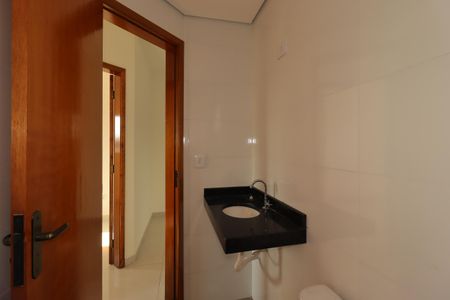 Banheiro de apartamento à venda com 2 quartos, 82m² em Vila Curuçá, Santo André