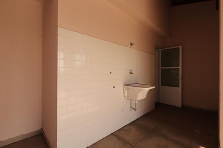 Apartamento à venda com 82m², 2 quartos e 1 vagaÁrea de Serviço