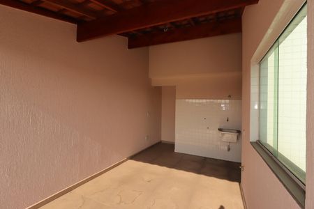 Apartamento à venda com 82m², 2 quartos e 1 vagaÁrea de Serviço