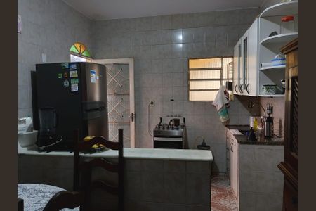 Casa à venda com 175m², 2 quartos e 2 vagas