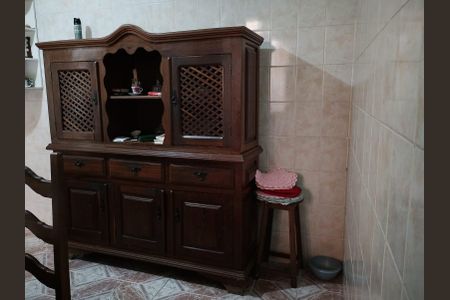 Casa à venda com 175m², 2 quartos e 2 vagas