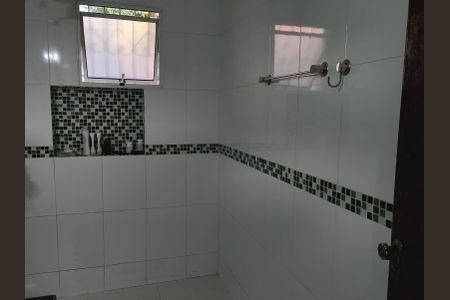 Casa à venda com 175m², 2 quartos e 2 vagas