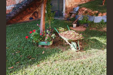 Casa à venda com 175m², 2 quartos e 2 vagas