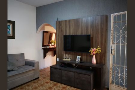 Casa à venda com 175m², 2 quartos e 2 vagas