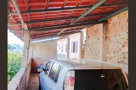 Casa à venda com 175m², 2 quartos e 2 vagas