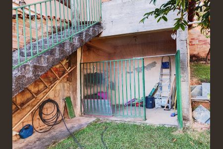Casa à venda com 175m², 2 quartos e 2 vagas