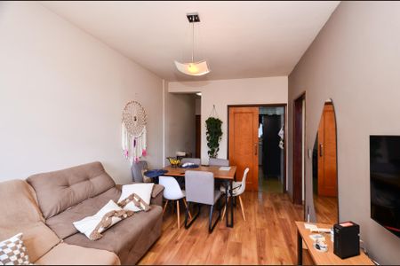 Sala Ambientes de apartamento para alugar com 2 quartos, 80m² em Serra, Belo Horizonte