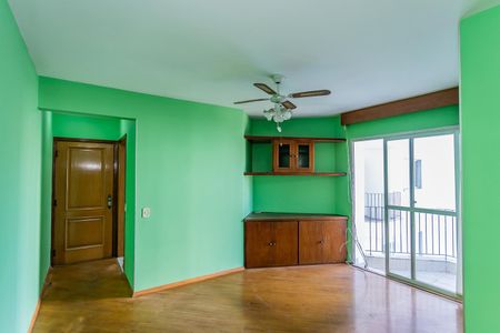 Apartamento para alugar com 55m², 2 quartos e 1 vaga Apartamento para alugar com 55m², 2 quartos e 1 vagaSala