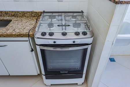 Apartamento para alugar com 55m², 2 quartos e 1 vaga Apartamento para alugar com 55m², 2 quartos e 1 vagaCozinha