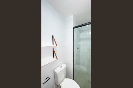 Banheiro de apartamento para alugar com 1 quarto, 25m² em Santo Amaro, São Paulo