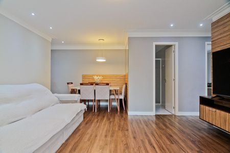 Apartamento à venda com 73m², 2 quartos e 1 vaga Apartamento à venda com 73m², 2 quartos e 1 vagaSala