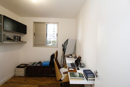 Apartamento à venda com 80m², 2 quartos e 2 vagasQuarto 1