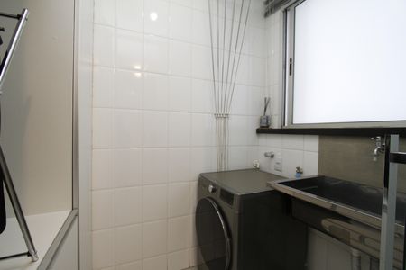 Apartamento à venda com 80m², 2 quartos e 2 vagasÁrea de Serviço