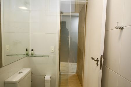 Apartamento à venda com 80m², 2 quartos e 2 vagasBanheiro Social