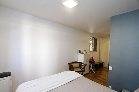 Apartamento à venda com 80m², 2 quartos e 2 vagasQuarto 2 - Suíte
