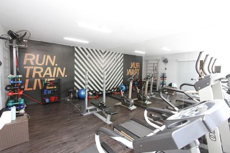 Apartamento à venda com 80m², 2 quartos e 2 vagasÁrea comum - Academia