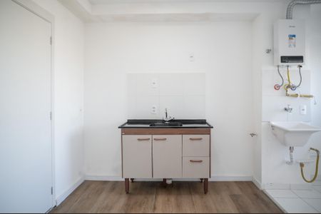 Apartamento para alugar com 38m², 2 quartos e sem vaga Apartamento para alugar com 38m², 2 quartos e sem vagaCozinha