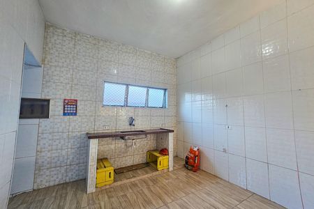 Apartamento para alugar com 3 quartos, 80m² em Jardim Las Palmas, Guarujá