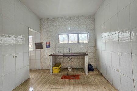 Apartamento para alugar com 3 quartos, 80m² em Jardim Las Palmas, Guarujá