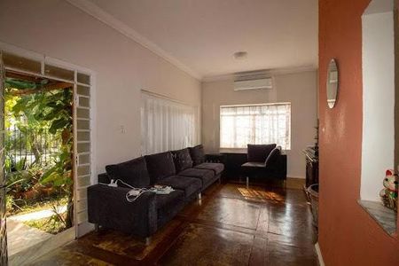 Casa à venda com 3 quartos, 250m² em Instituto de Previdencia, São Paulo