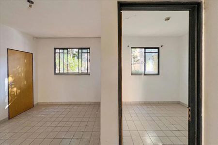 Sala de apartamento para alugar com 2 quartos, 48m² em Sinimbu, Belo Horizonte