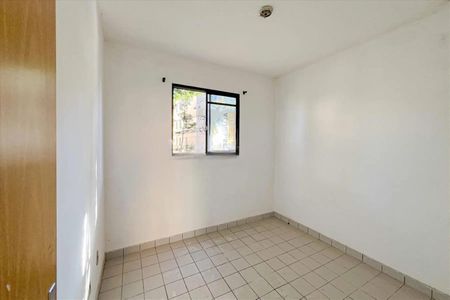 Apartamento para alugar com 2 quartos, 48m² em Sinimbu, Belo Horizonte