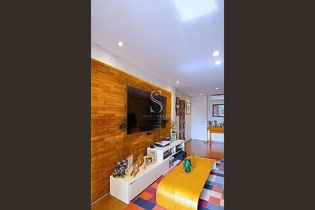 Casa à venda com 2 quartos, 131m² em Jardim Colombo, São Paulo