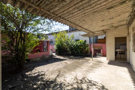 Garagem de casa à venda com 4 quartos, 300m² em Santíssimo, Rio de Janeiro