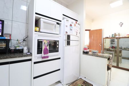 Casa para alugar com 388m², 4 quartos e 3 vagasCozinha