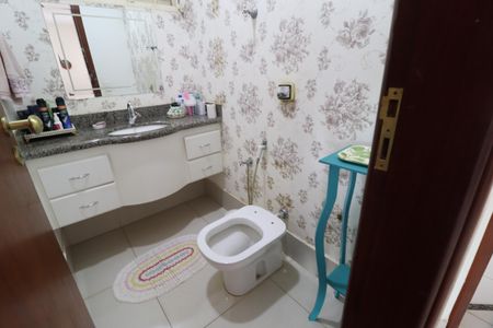 Casa para alugar com 388m², 4 quartos e 3 vagasLavabo