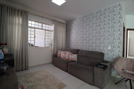 Casa para alugar com 388m², 4 quartos e 3 vagasSala de TV