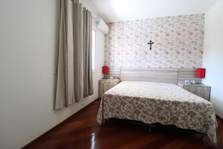 Casa para alugar com 388m², 4 quartos e 3 vagasQuarto 3 - Suíte