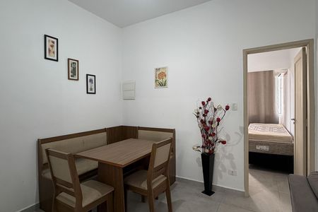 Apartamento para alugar com 60m², 2 quartos e 1 vaga Apartamento para alugar com 60m², 2 quartos e 1 vagaSala