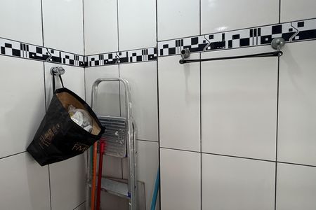 Apartamento para alugar com 60m², 2 quartos e 1 vaga Apartamento para alugar com 60m², 2 quartos e 1 vagaBanheiro de Serviço