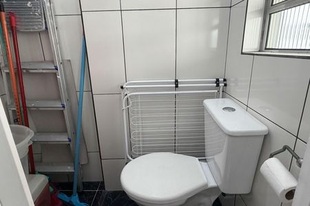 Apartamento para alugar com 60m², 2 quartos e 1 vaga Apartamento para alugar com 60m², 2 quartos e 1 vagaBanheiro de Serviço