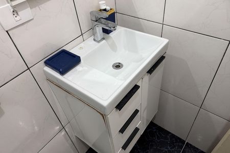 Apartamento para alugar com 60m², 2 quartos e 1 vaga Apartamento para alugar com 60m², 2 quartos e 1 vagaBanheiro