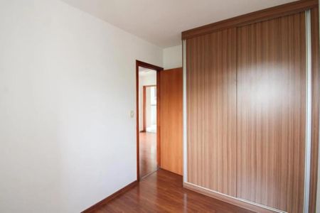 Foto 09 de apartamento para alugar com 3 quartos, 100m² em Planalto, Belo Horizonte
