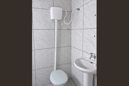 Banheiro de casa para alugar com 2 quartos, 53m² em Marrocos, Gravataí