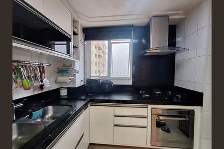 Apartamento à venda com 127m², 4 quartos e 3 vagas