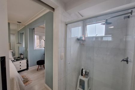Apartamento à venda com 127m², 4 quartos e 3 vagas Apartamento à venda com 127m², 4 quartos e 3 vagasBanheiro da Suíte 1