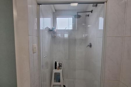 Apartamento à venda com 127m², 4 quartos e 3 vagas Apartamento à venda com 127m², 4 quartos e 3 vagasBanheiro da Suíte 1