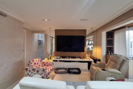 Apartamento à venda com 127m², 4 quartos e 3 vagas Apartamento à venda com 127m², 4 quartos e 3 vagasSala