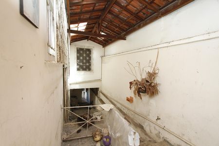 Casa à venda com 370m², 6 quartos e 4 vagasVaranda