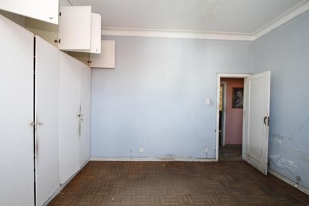 Casa à venda com 370m², 6 quartos e 4 vagasQuarto 1