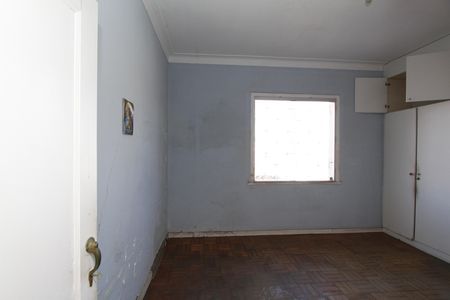Casa à venda com 370m², 6 quartos e 4 vagasQuarto 1