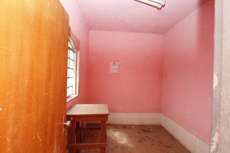 Casa à venda com 370m², 6 quartos e 4 vagasquarto 4