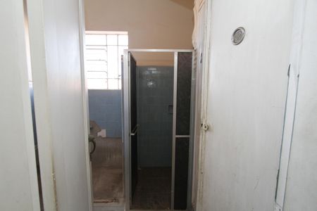 Casa à venda com 370m², 6 quartos e 4 vagasBanheiro 1